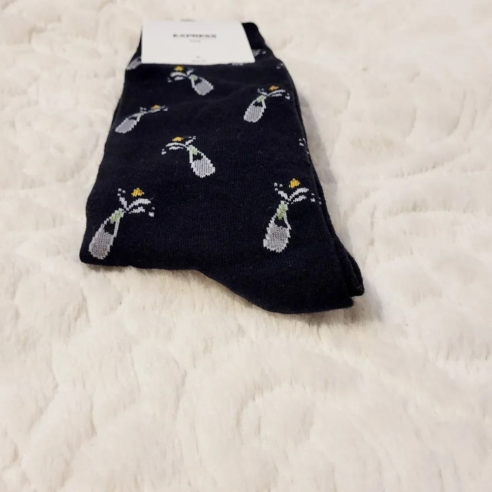 Express Champagne Bottle Dress Socks Wedding OSFM 8-13 Shoe Size New OOS